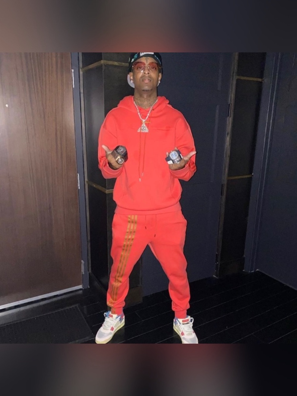 ADIDAS x IVY PARK 3 Stripe Jogger Sweatpants Salmon/Coral Gold Size XL